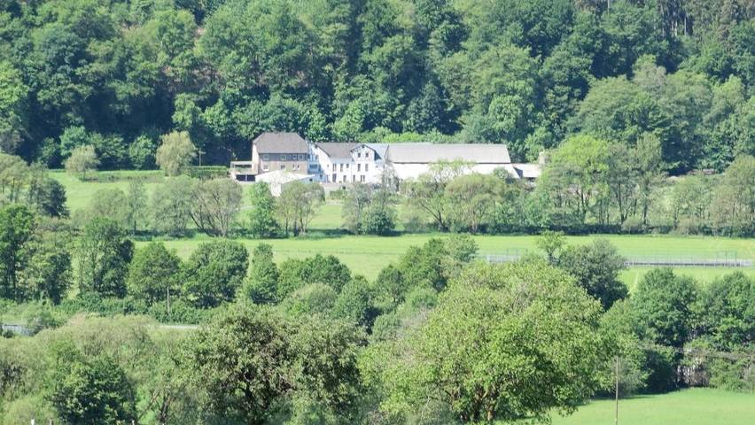 Ferienwohnung für 7 Personen, mit Ausblick und Sauna sowie Garten in Lahntal-Westerwald - 2