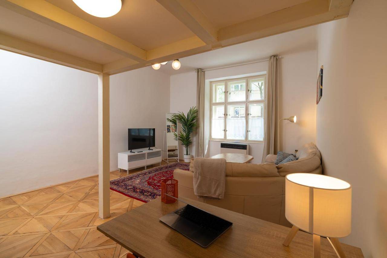 Ganze Wohnung, Two-Bedroom Apartment in Prag, Mittelböhmen