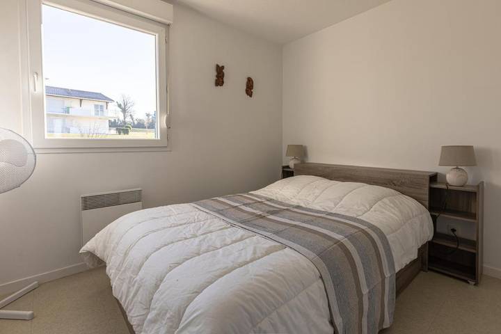 Gîte pour 4 personnes, avec terrasse et vue dans Les Antilles de Jonzac - 3