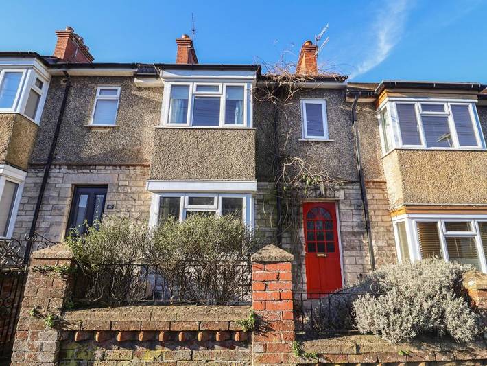 Beach house for 6 people, with garden, with pets in Dorset