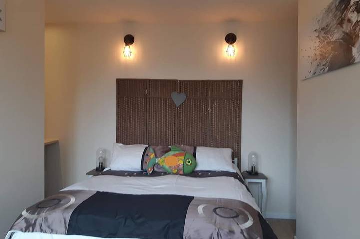 Gîte pour 4 personnes, avec jardin à Éguzon-Chantôme - 3