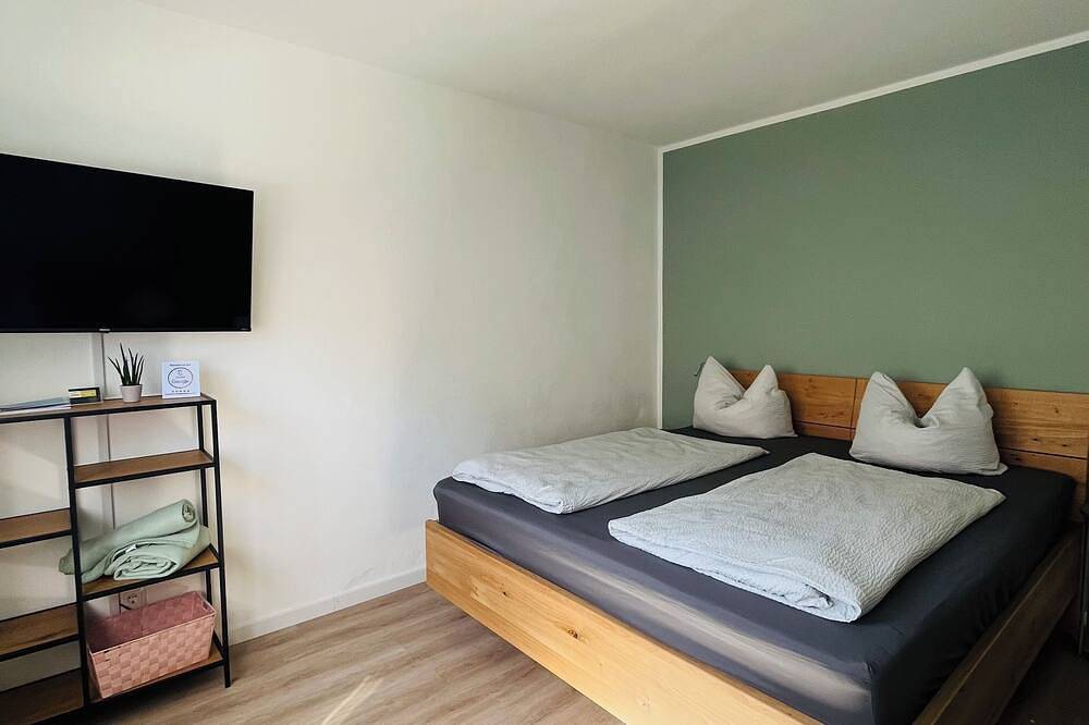 Ganze Wohnung, Ferienwohnung Weins im Herzen von Treis - Karden im Ot Treis in Burg Eltz, Treis-Karden
