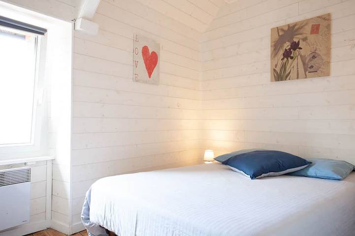 Location de vacances pour 6 personnes, avec terrasse et jardin dans Port du Cap Lévi - 2