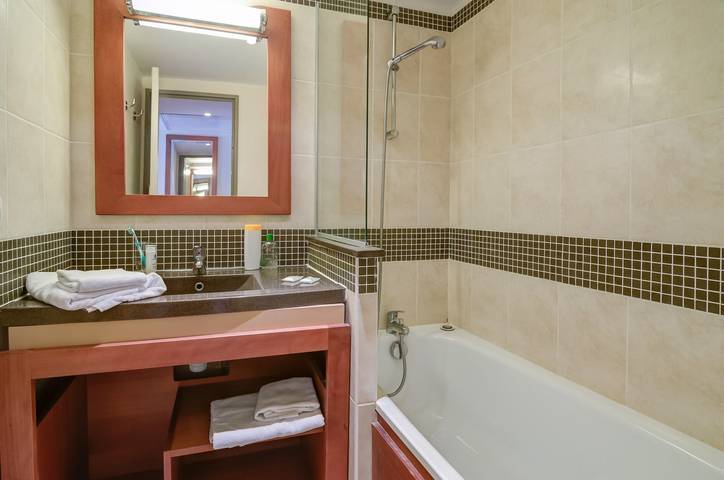 Gîte pour 2 personnes, avec piscine et balcon, animaux acceptés à Grospierres - 3