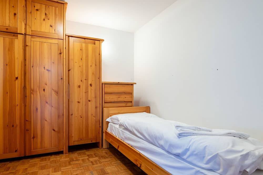 Ganze Wohnung, Angenehme Wohnung für 4 Leute mit Balkon in Canazei, Dolomiti Superski