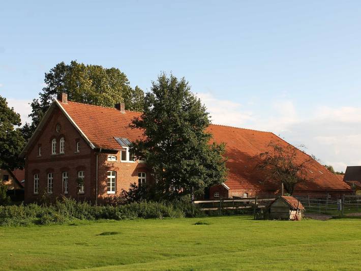 Ferienwohnung für 5 Personen, mit Terrasse und Garten in Detern - 2