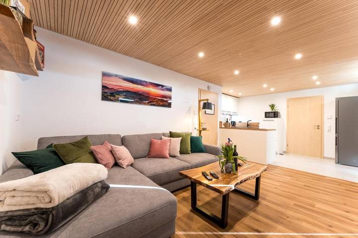 Ferienwohnung für 4 Personen, mit Terrasse und Garten sowie Ausblick