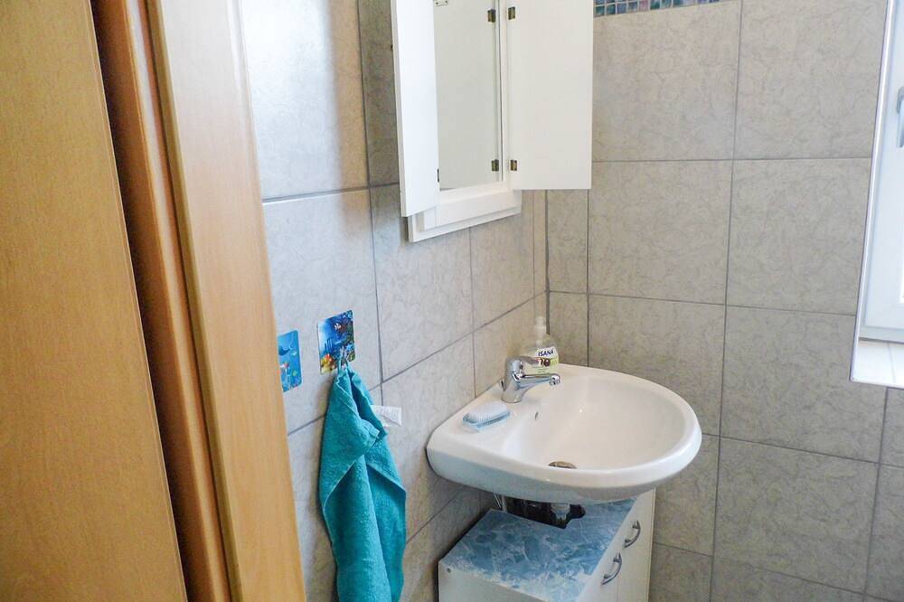 Ganze Wohnung, Ferienwohnung Glühwürmchen - Ferienwohnung in Barnin, Ludwigslust-Parchim