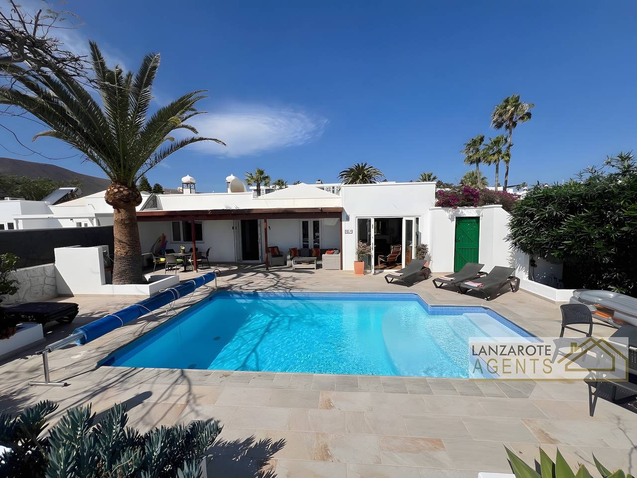 Villa 'Gabriela - Playa Blanca' mit Meerblick, 4 Schlafzimmern und privatem Pool in Playa Blanca, Yaiza