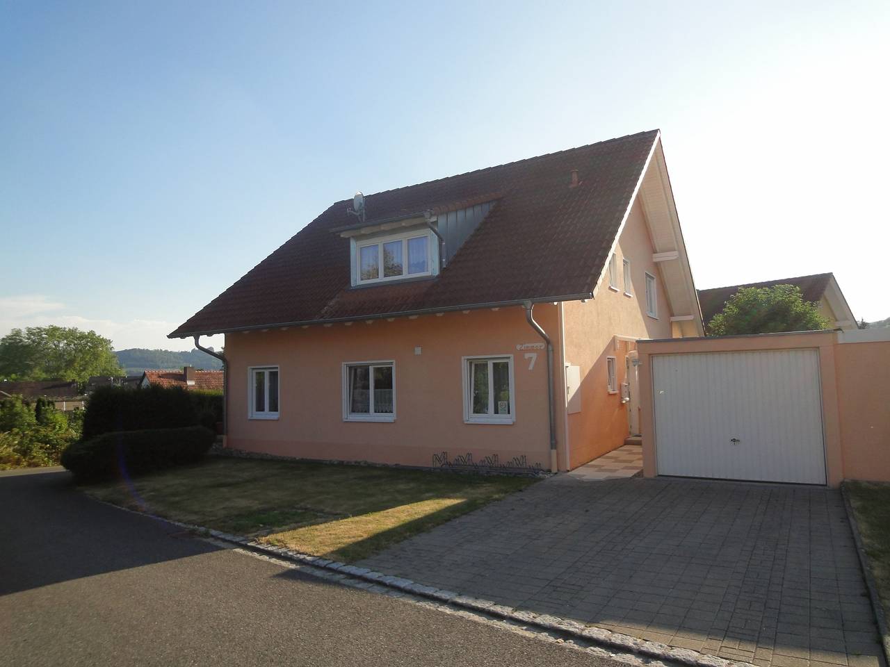 Appartement de vacances entier, Ferienzimmer Carmen Müller - Doppelzimmer im Dg in Öhningen, Untersee