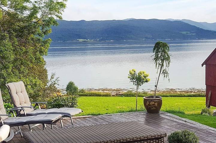 Ferienhaus für 6 Personen, mit Garten in Kristiansund