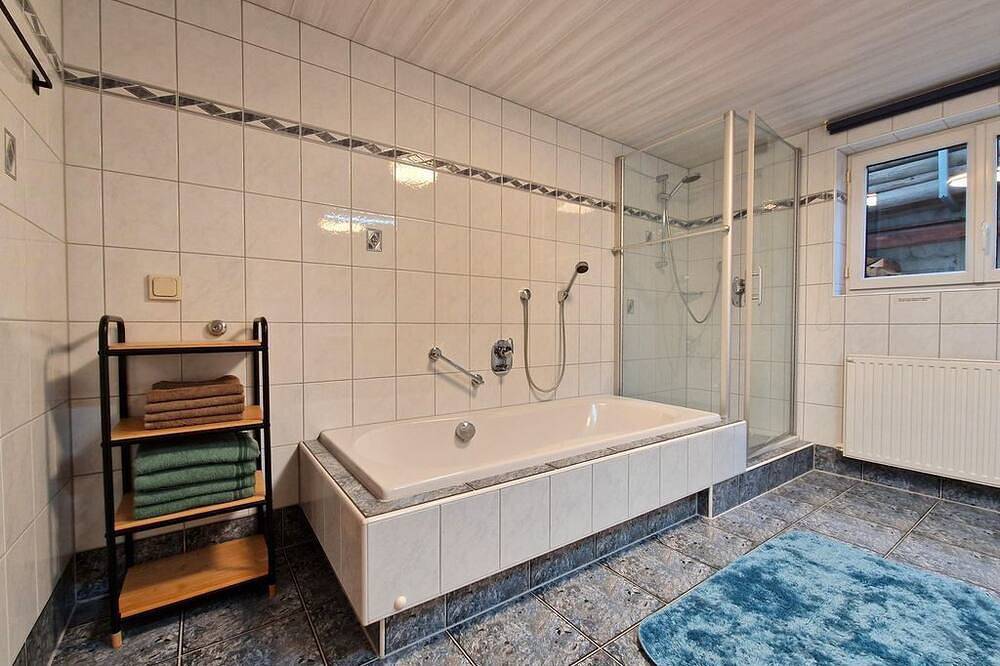 Ganze Wohnung, Haus Konzett - Ferienwohnung Wilden in Sonnenkopf, Klösterle am Arlberg