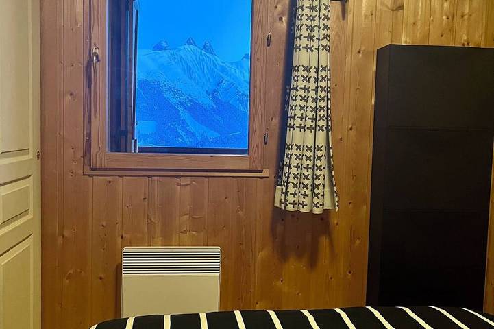 Chalet pour 6 personnes, avec piscine ainsi que jacuzzi et jardin, animaux acceptés à Saint-Jean-d'Arves - 3