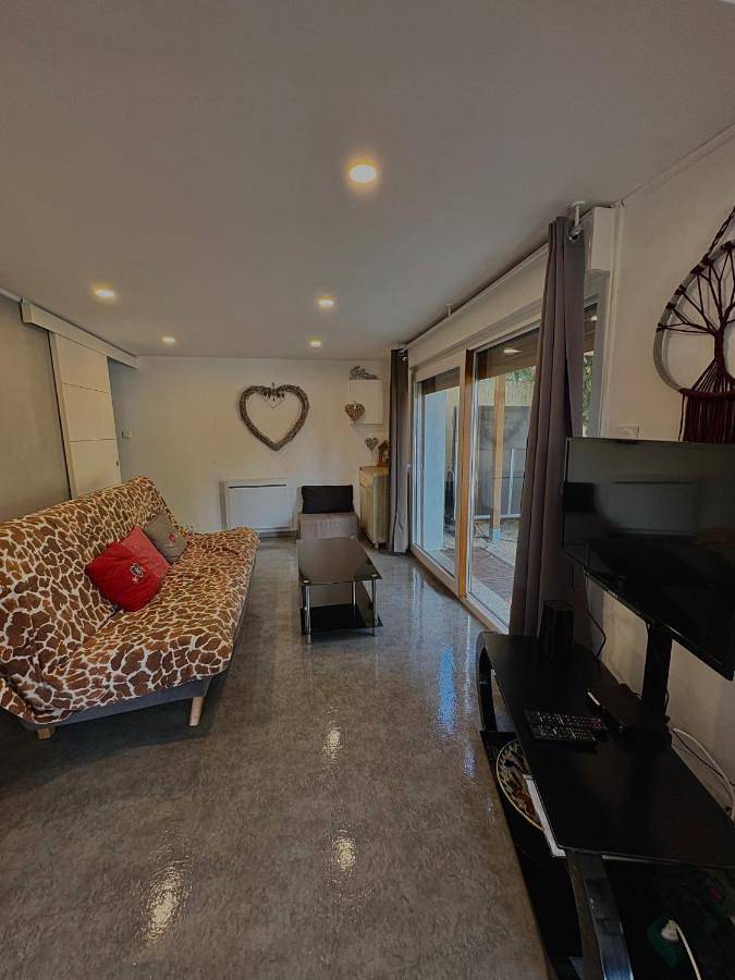 Appartement de vacances pour 5 personnes, avec vue et jardin