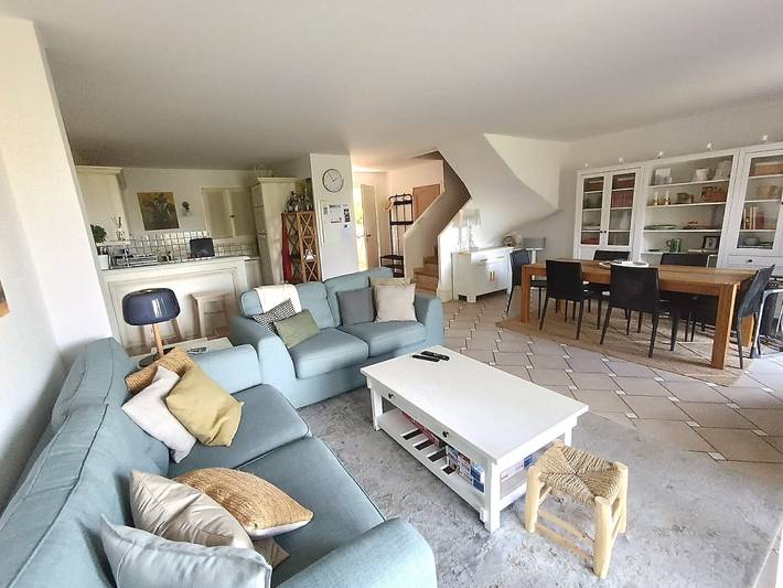 Location de vacances pour 6 personnes, avec terrasse ainsi que jardin et piscine à Mallemort - 3