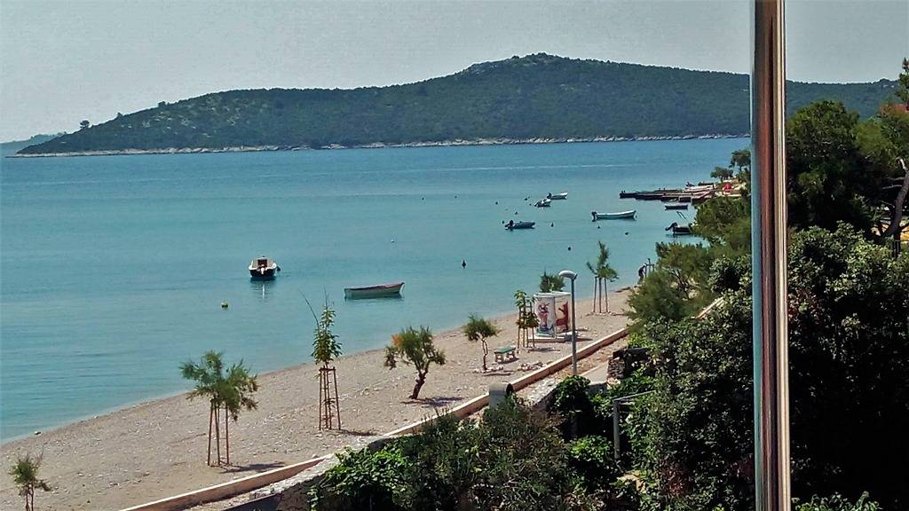 Ganze Wohnung, Ferienwohnung in Sevid mit Meerblick, Balkon, Klimaanlage, W-Lan (4755-3) in Sevid, Split-Dalmatien