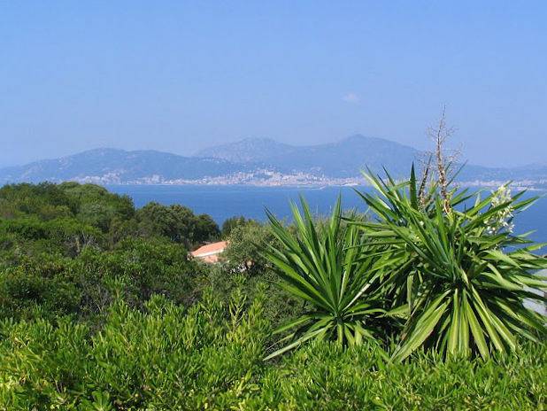 Gîte pour 2 personnes, avec terrasse dans Porticcio - 2