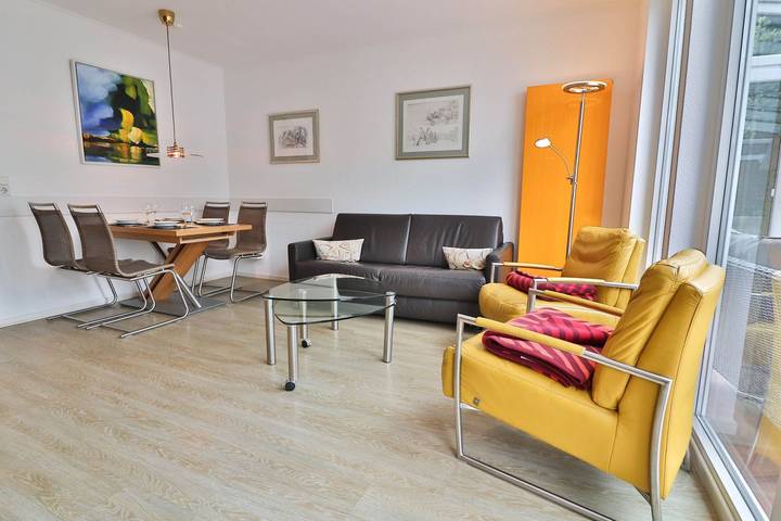 Ferienwohnung für 6 Personen, mit Terrasse und Garten