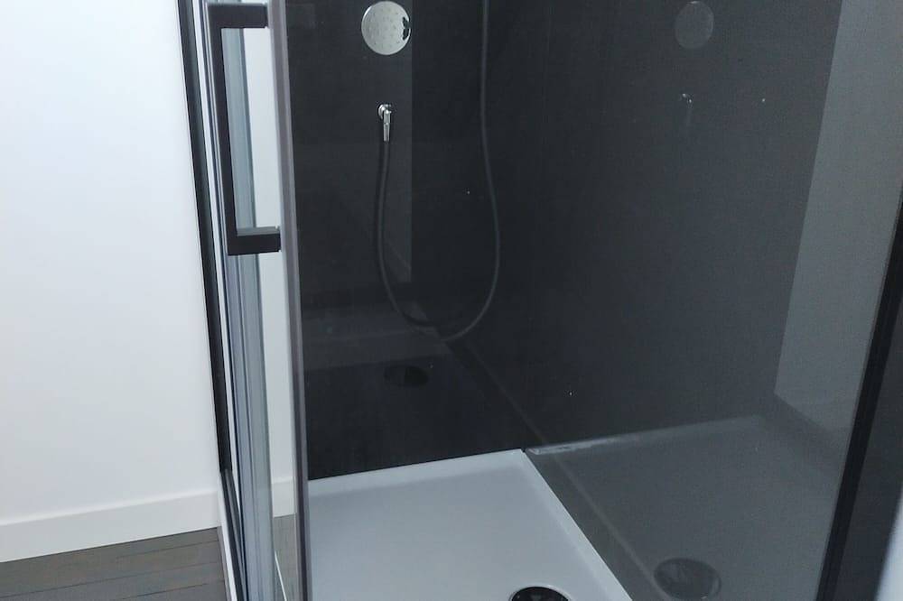 Maison à la campagne, à 15 minutes des plages. in Pluduno, Région de Dinan