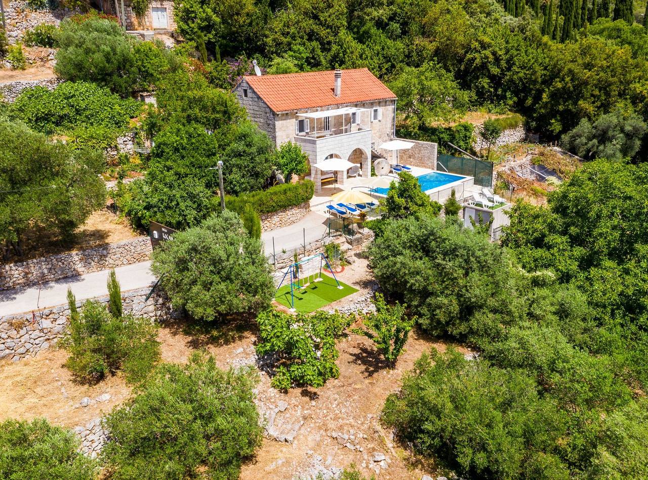 Ferienhaus für 10 Personen mit Garten in Molunat, Dubrovnik-Neretva