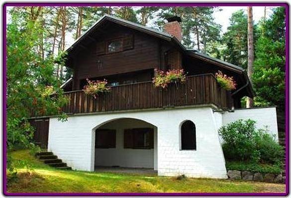 Ferienhaus für 5 Personen, mit Sauna und Balkon sowie Garten in Nahrendorf