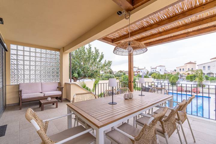 Chalet für 8 Personen, mit Ausblick und Garten sowie Balkon in Empuriabrava - 4