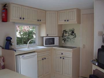 Bungalow pour 4 Personnes dans Porto-Vecchio, Arrondissement de Sartène, Photo 3