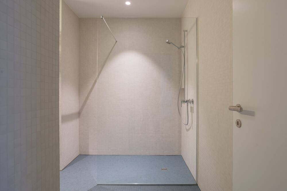 Ganze Wohnung, Bs Van Gogh Ii - Marktplatz Hitrental Apartment in Basel, Aargau-Basel