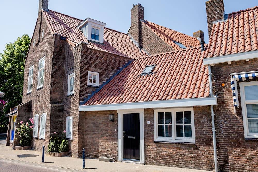 Geheel appartement, Prachtig 6-persoons appartement in het bruisende centrum van Yerseke! in Yerseke, Nederlandse Noordzeekust