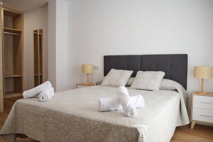 Apartamento para 4 personas, con balcón en Forcall