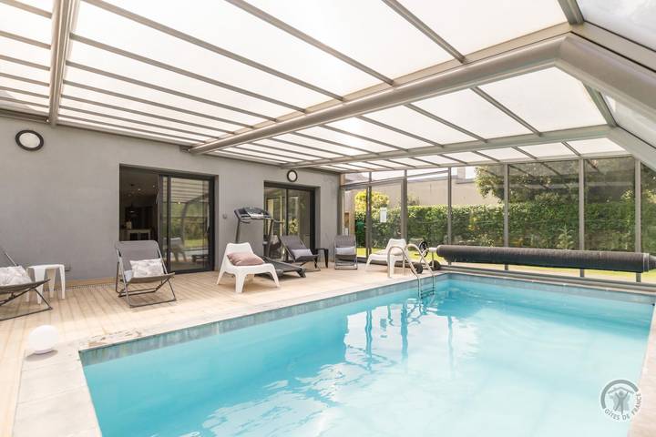 Gîte für 10 Personen, mit Terrasse und Whirlpool sowie Pool und Garten - 1