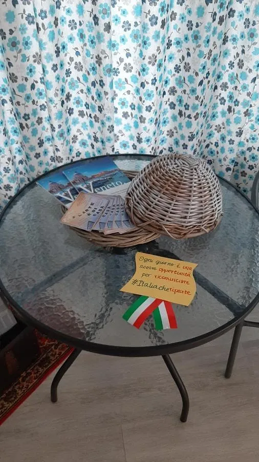 Alojamiento y desayuno para 3 personas, con vistas y jardín - 1