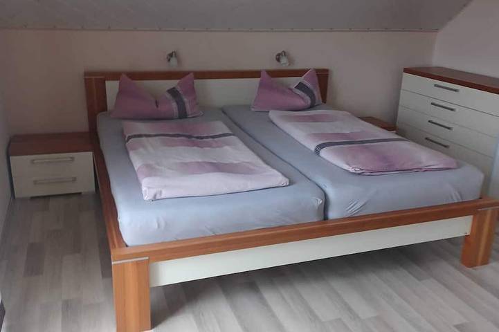 Ferienwohnung für 5 Personen, mit Balkon und Whirlpool sowie Garten in Kammeltal - 4