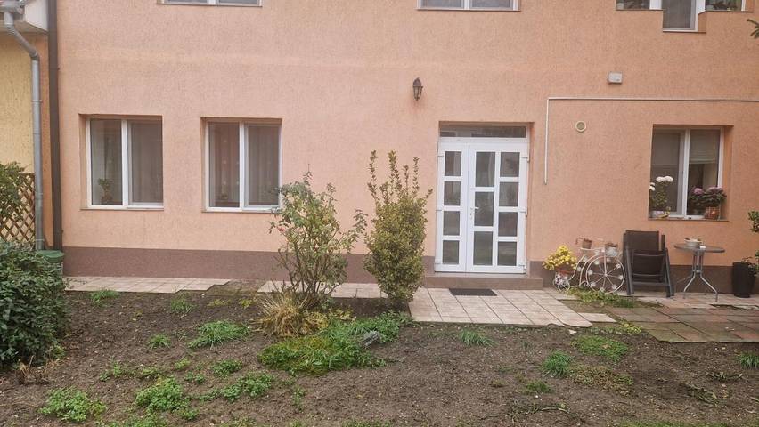 Appartement de vacances pour 2 personnes, avec jardin