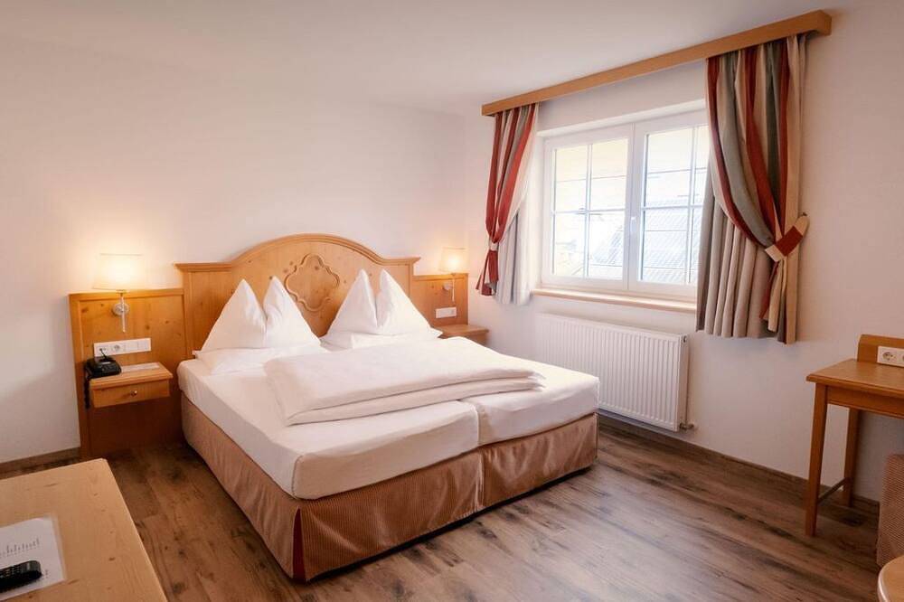 Doppelzimmer Bergblick ohne Balkon L - Vogl's Nest in Salzkammergut-Berge, Fuschl am See