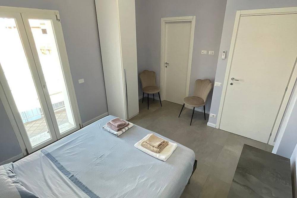 Entire apartment, Vacation Home At Roby'S For Families, Pets Allowed in Porto Sant'Elpidio, Fermo Province