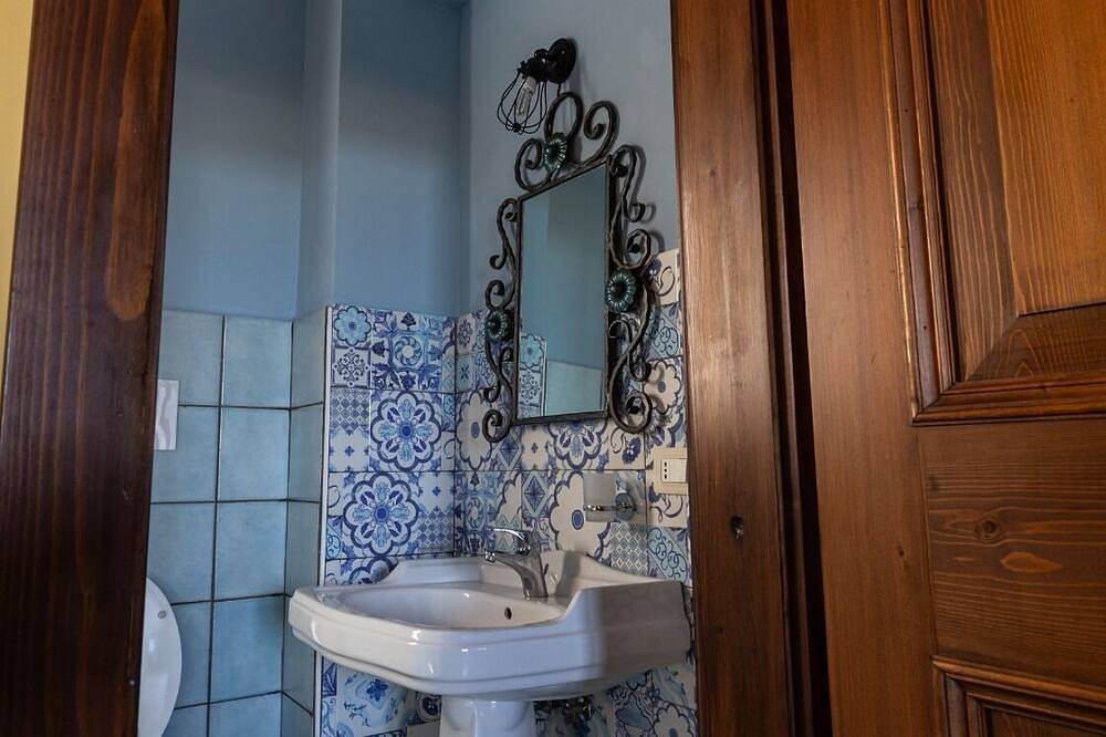 Petecciano Castle B&B in Mosciano Sant'Angelo, Côte Adriatique Abruzzes