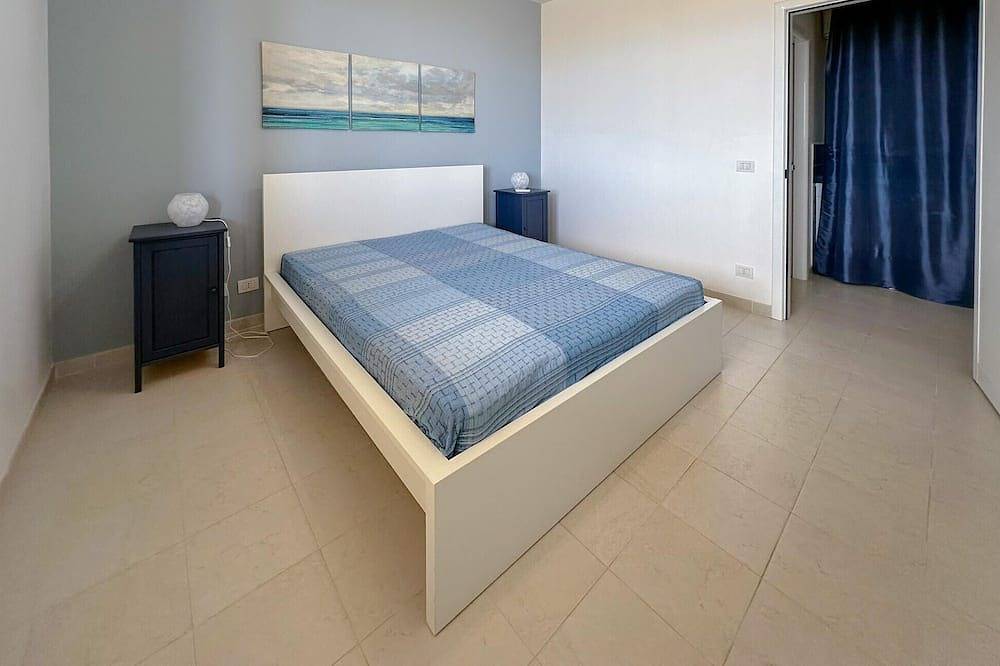 Appartement entier, 1 bedroom gorgeous apartment in Marina di Ragusa in Ragusa, Province de Ragusa