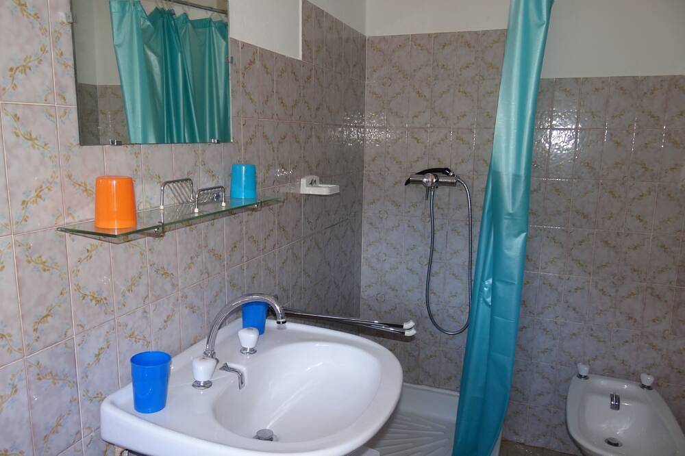 Appartement entier, Appartement Dans Villa Au Coeur Du Golfe De Porto in Porto (Corse), Ota