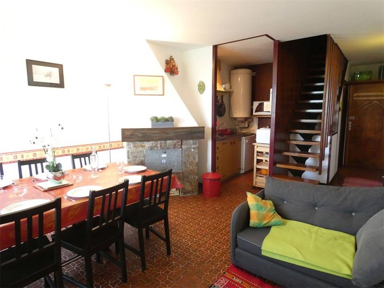 Apartamento entero, St-Lary-Soulan: Dúplex T3, 9 plazas, totalmente equipado con balcón in Saint-Lary-Soulan, Parque nacional de los Pirineos