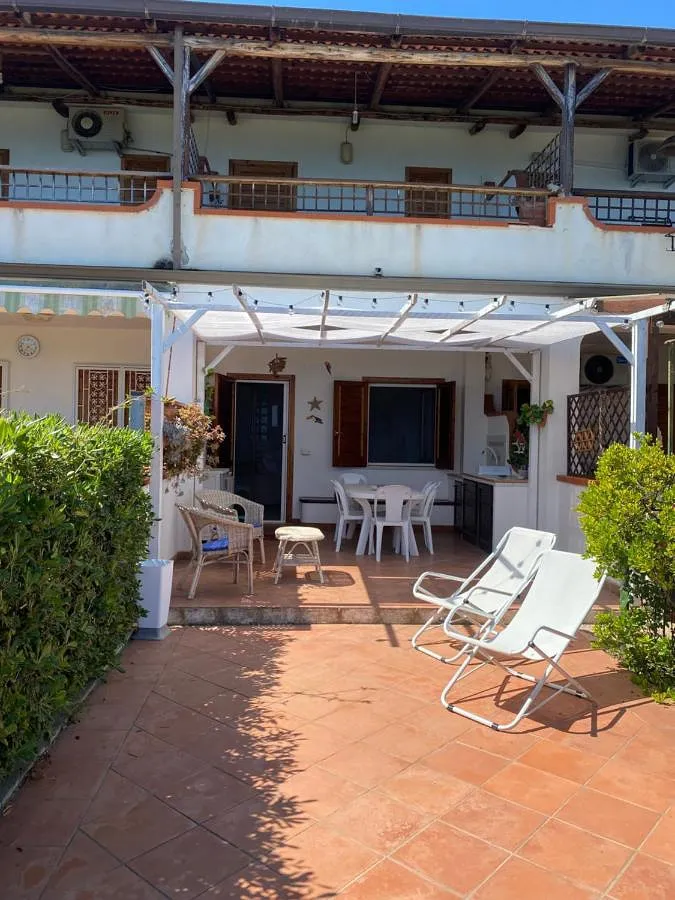 Apartamento de vacaciones para 4 personas, con vistas y jardín - 1
