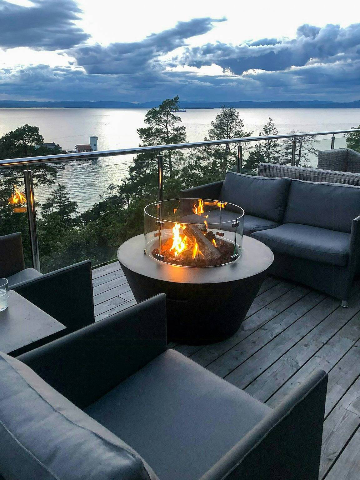 Haus mit Fitnessraum und Gartenweg auf Jeløya in Moss