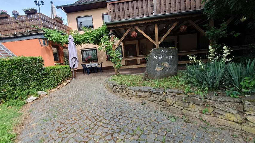 Ferienwohnung für 4 Personen, mit Garten