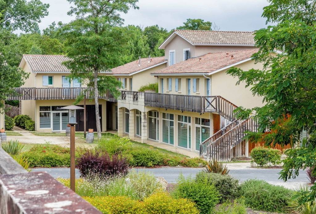 Apartamento entero, Domaine du Golf d'Albret 3p6 in Barbaste, Nérac region