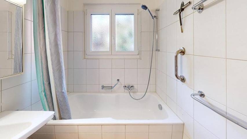 Gîte pour 4 personnes, avec balcon et vue, animaux acceptés à Coire - 4