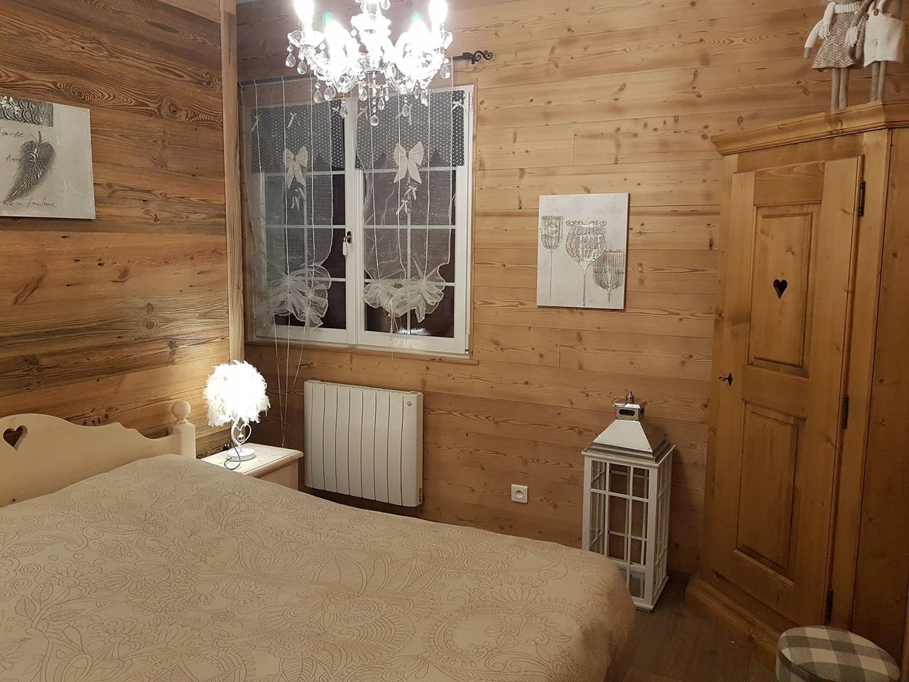 Chalet 'La Petite Chaumière' met uitzicht op de bergen, privéterras en Wi-Fi in Saint-Maurice-sur-Moselle, Épinal en omgeving