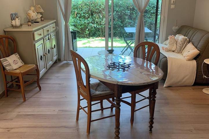 Gîte pour 4 personnes, avec piscine et sauna, animaux acceptés dans Base de loisirs d'Aiguelèze - 3