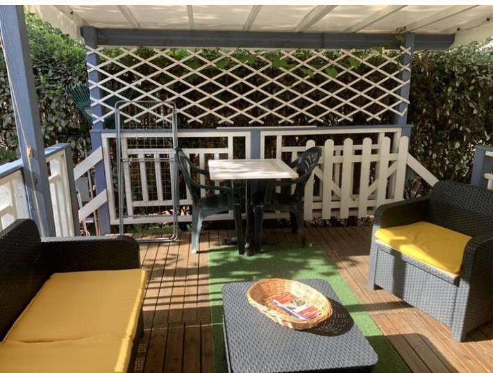 Camping pour 4 personnes, avec jardin ainsi que terrasse et piscine à Valras-Plage - 3