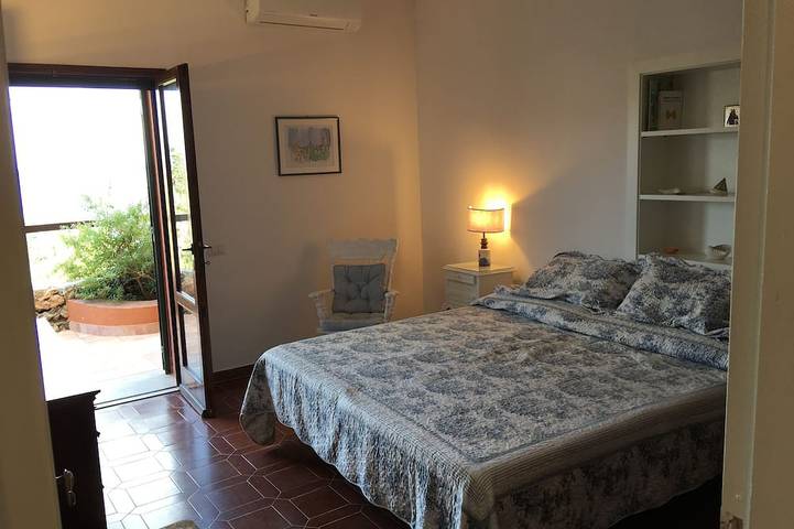 \"Casa Azzurra\" splendida porzione di villa bifamiliare con panorama mozzafiato in La Cantoniera, Monte Argentario