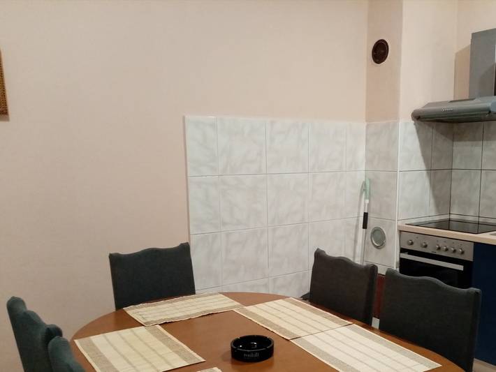 Ferienwohnung für 5 Personen, mit Balkon/Terrasse in Biograd na Moru